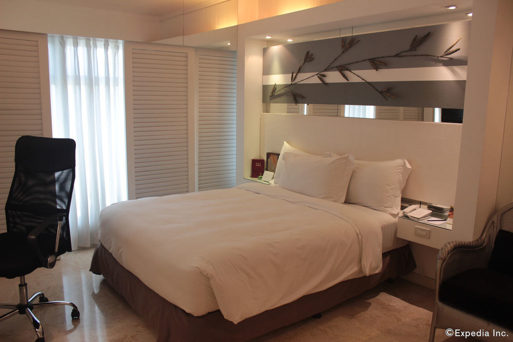 Vivere Hotel And Resorts Muntinlupa City Exterior foto